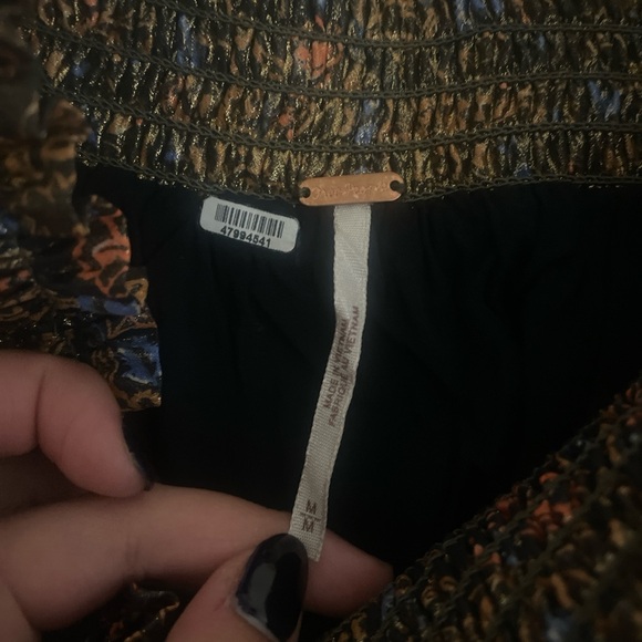 Floral Patterned Skirt - Picture 2 of 3